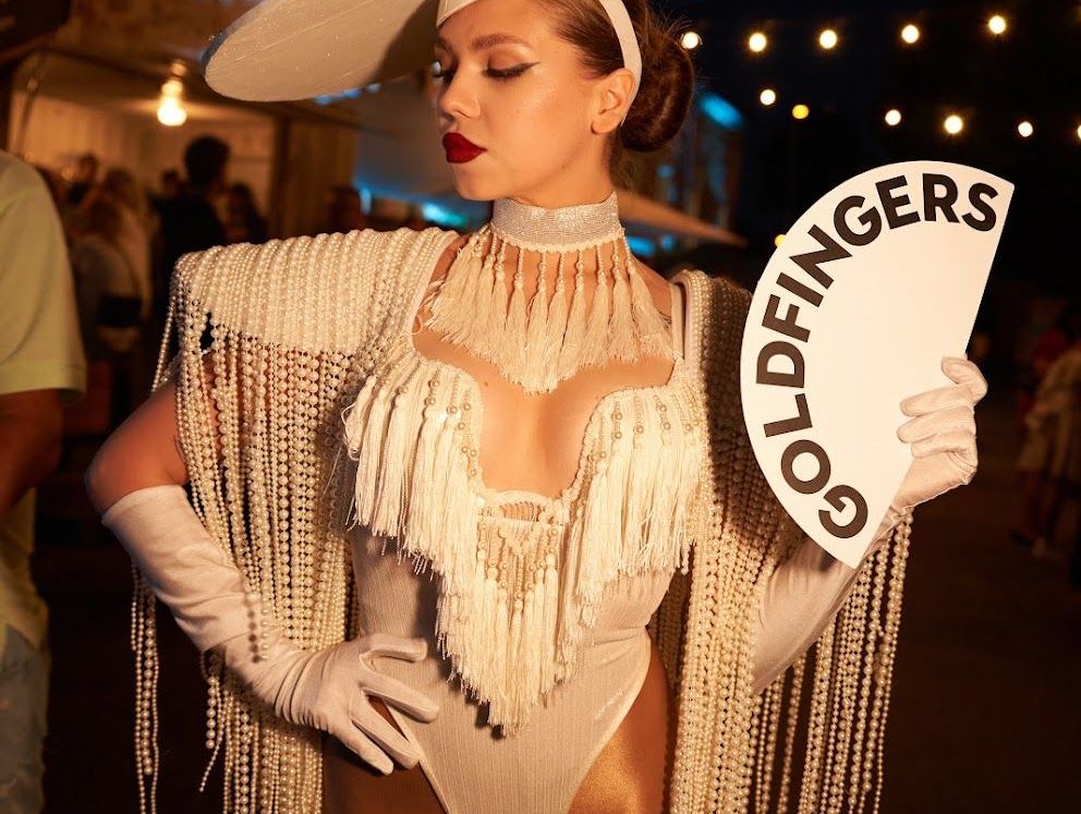 Goldfingers show LOVE TONIGHT