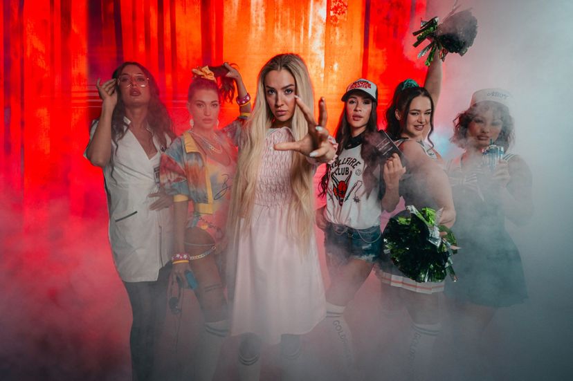 HALLOWEEN STRANGER NIGHTS
